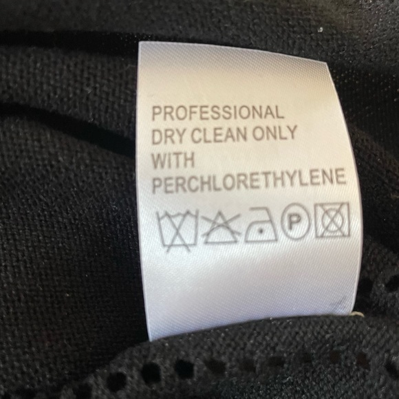 SCALA Elegant Classic Camisole Sleeveless Blouse with Thick Spaghetti Straps - Picture 4 of 4